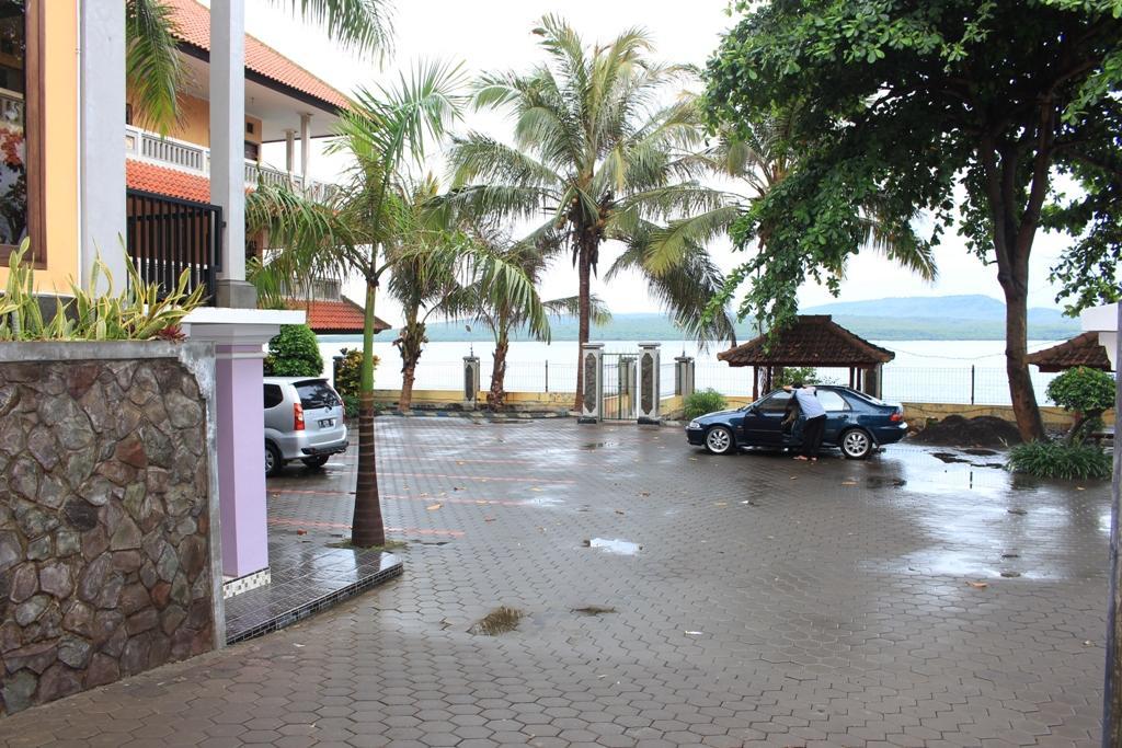 Baru Dua Beach Otel Banyuwangi  Dış mekan fotoğraf
